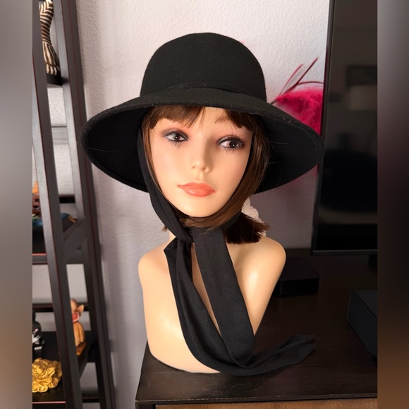 Vintage Black Wool Wide-Brim Hat with Scarf - Picture 5 of 10
